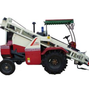 Combined peanut harvester and picker