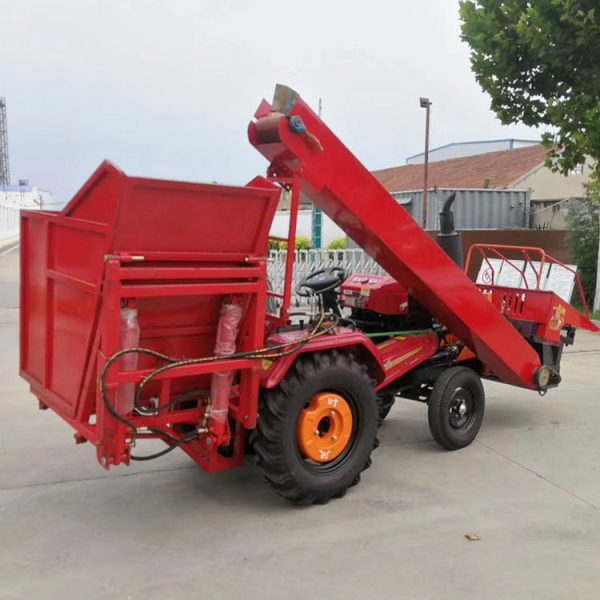Corn harvester and picker - Image 6